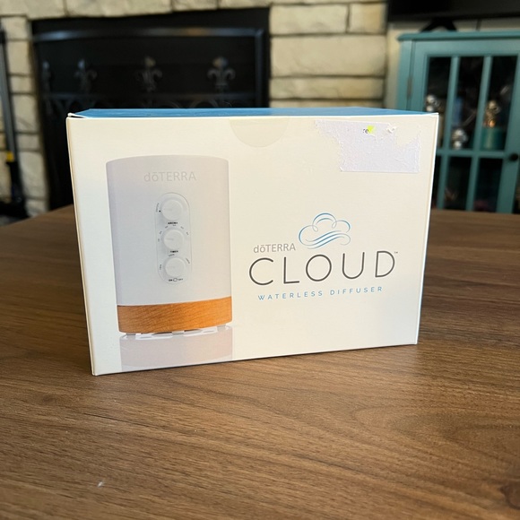Doterra Other Nwt Doterra Cloud Diffuser Poshmark